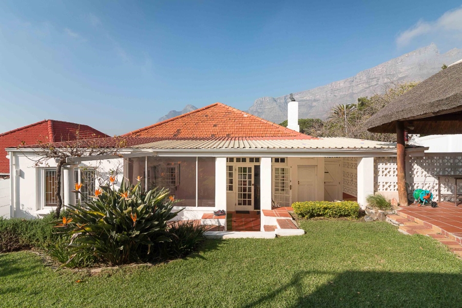 3 Bedroom Property for Sale in Tamboerskloof Western Cape